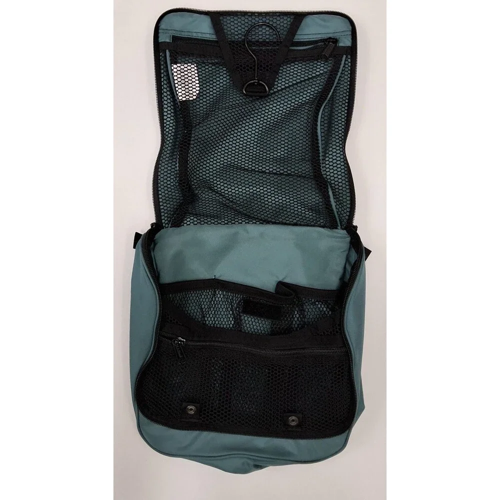 L.L.Bean Hanging Travel Toiletry Bag Organizer w/ Hook (MPN 0WP01)